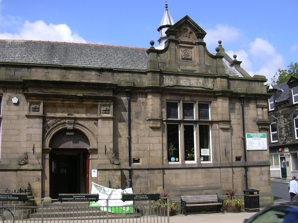 Todmorden Free Library (CoOp) Rochdale Road The Free Libr… Flickr