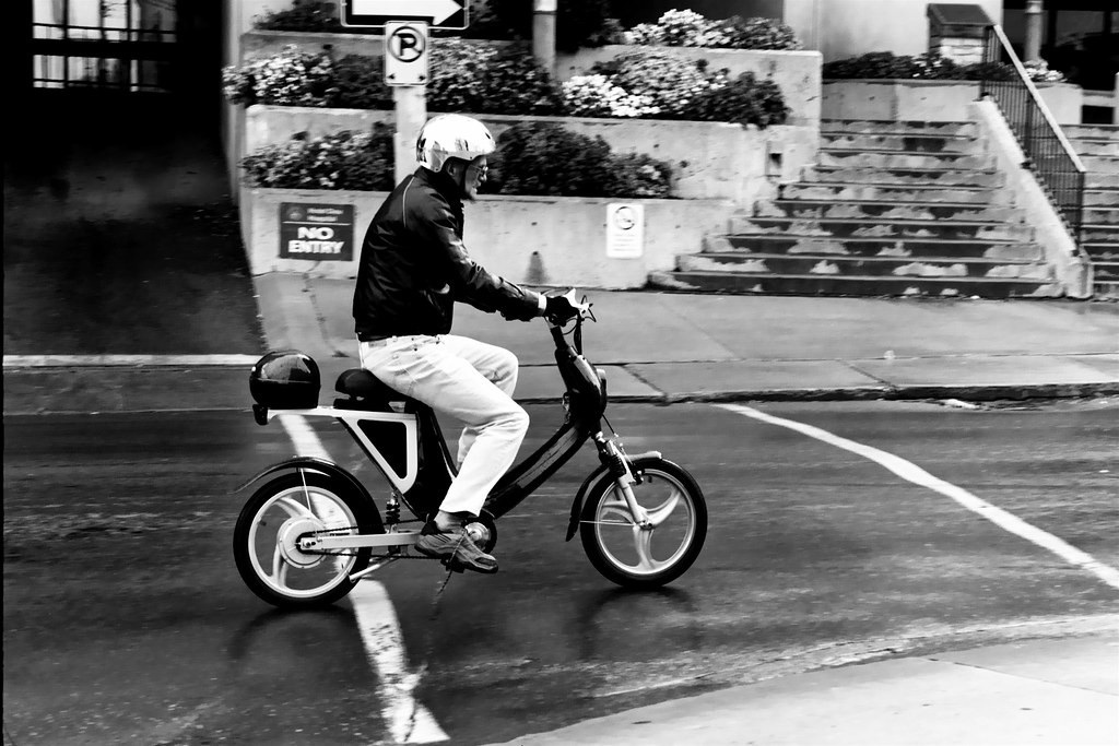 Man on bike Zoom zoom. Dave Kellam Flickr