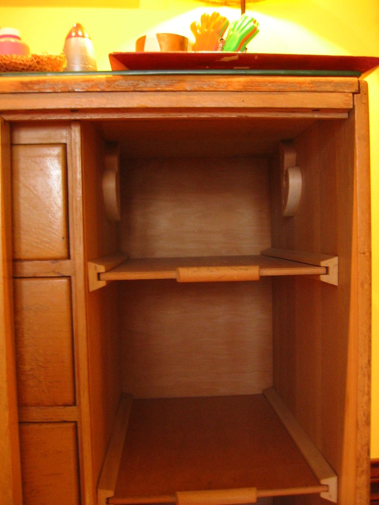 Wood inside hanger shelves The shelves two on ea… Flickr