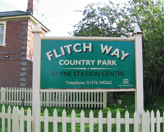 Rayne, Essex, UK Rayne Station Centre Sign The former Ra… Flickr