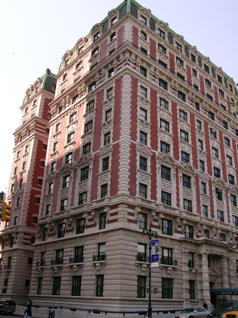 The Kenilworth Apartments This classic 1908 BeauxArts apa… Flickr
