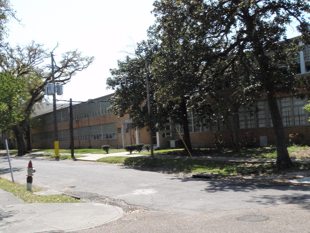 De La Salle High School De La Salle High School 1950 Burk,… Flickr