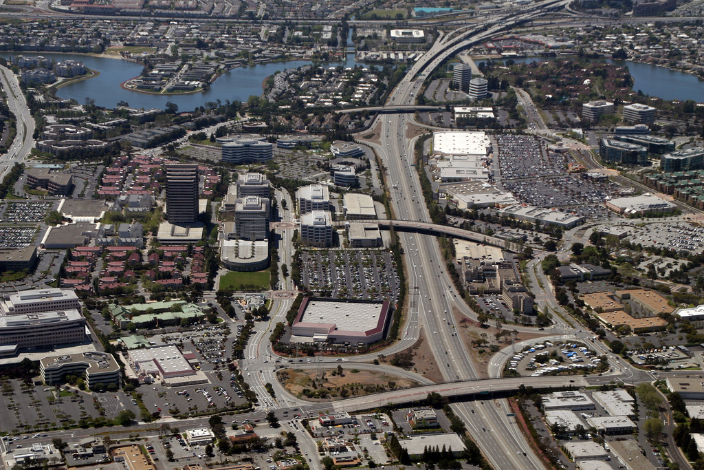 2009_04_19_laxsfo_415 Highway 92 in San Mateo. Flickr