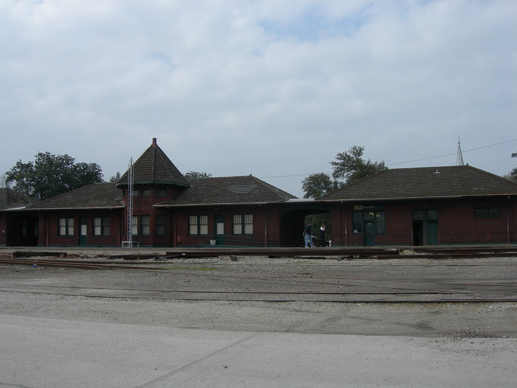Hammond Train Depot Hammond, Louisiana Still an Amtrak sto… Jimmy