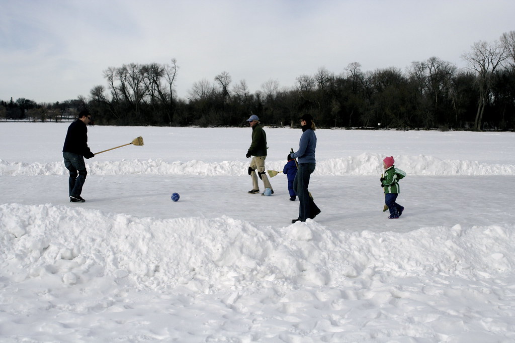 _MG_9996.JPG Minneapolis Family playing broom hockey on … Flickr