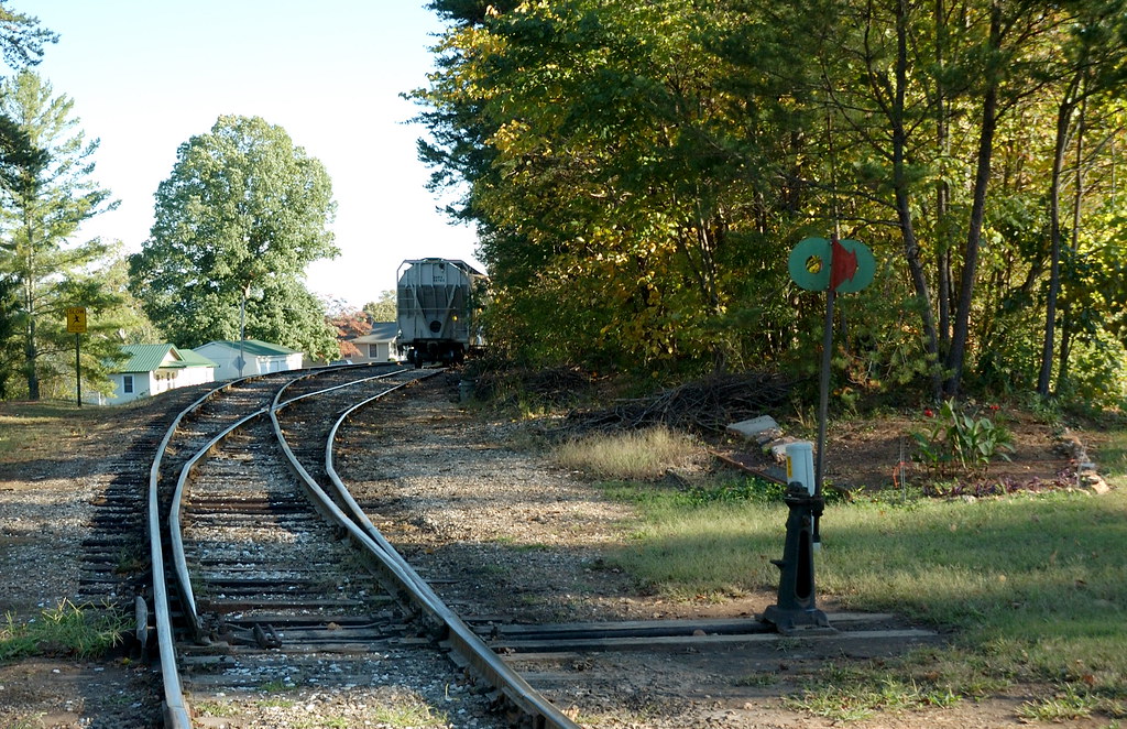 Tate Siding The old L&N Hook and Eye mainline. Tate is now… Flickr