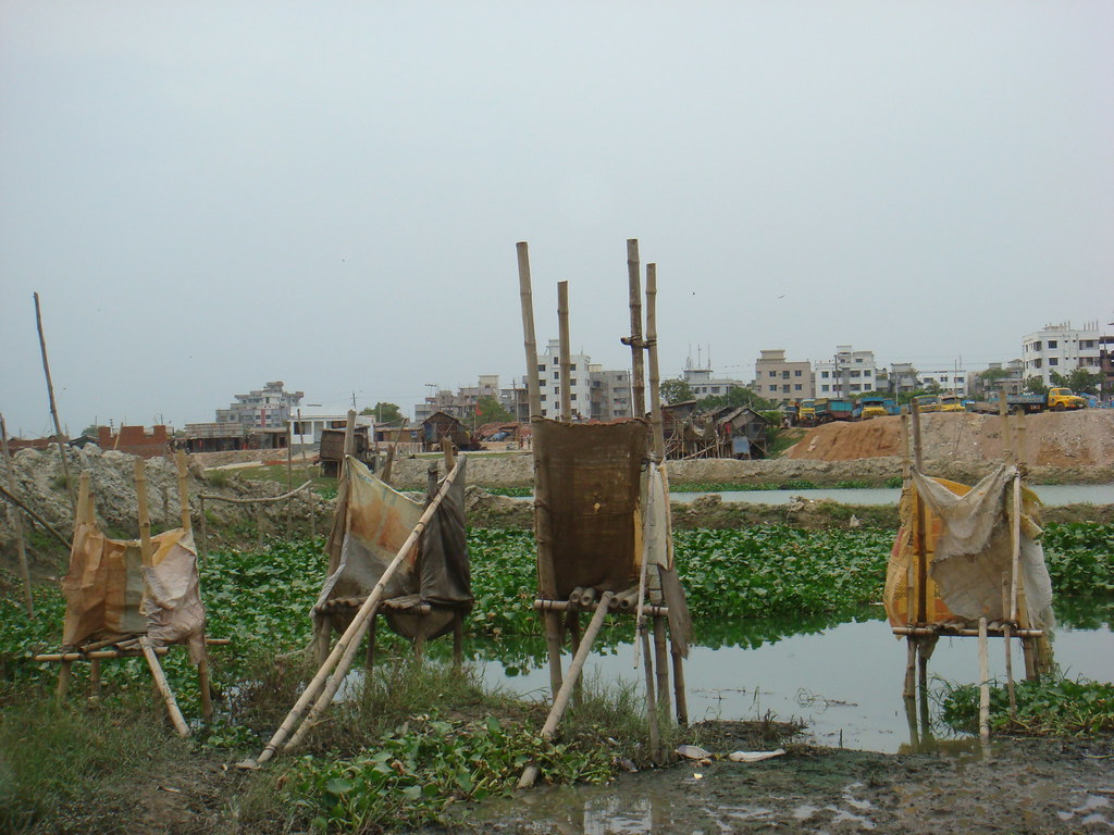 DSC05710 Slum Toilets, Dhaka, Bangladesh zafarbaig08 Flickr