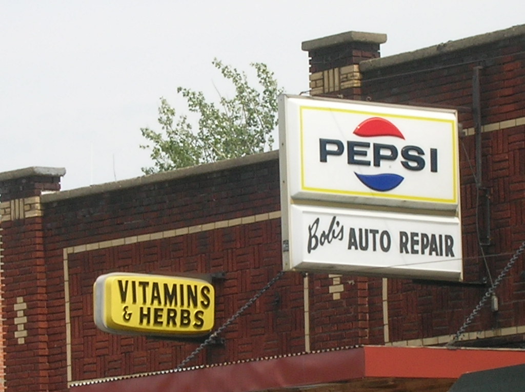 Bob's Auto Repair Vitamins & Herbs PepsiHicksville, Ohio… Flickr
