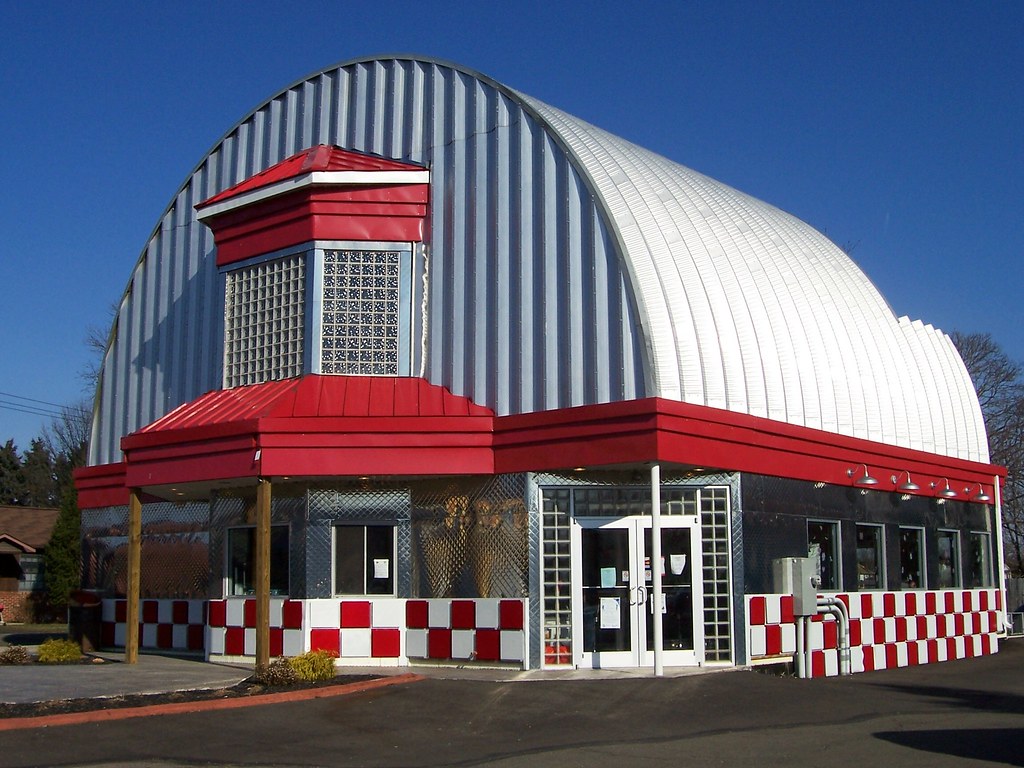 OH Navarre Kremeland The new rebuilt Kremeland in Navarr… Flickr