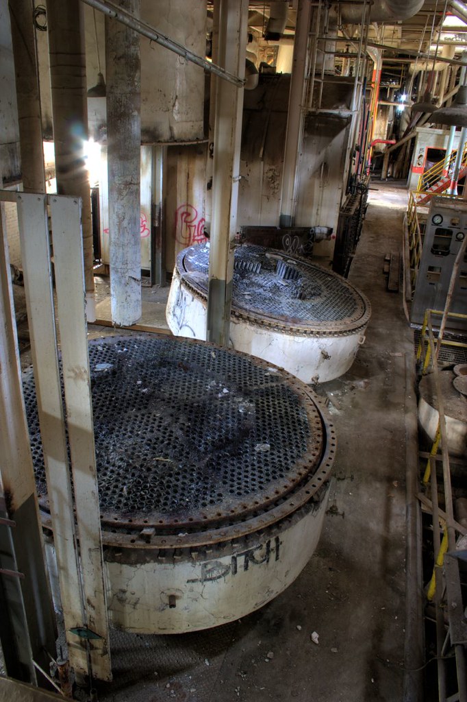 Boiler Plates at Sugar Mill This factory dates back to 190… Flickr