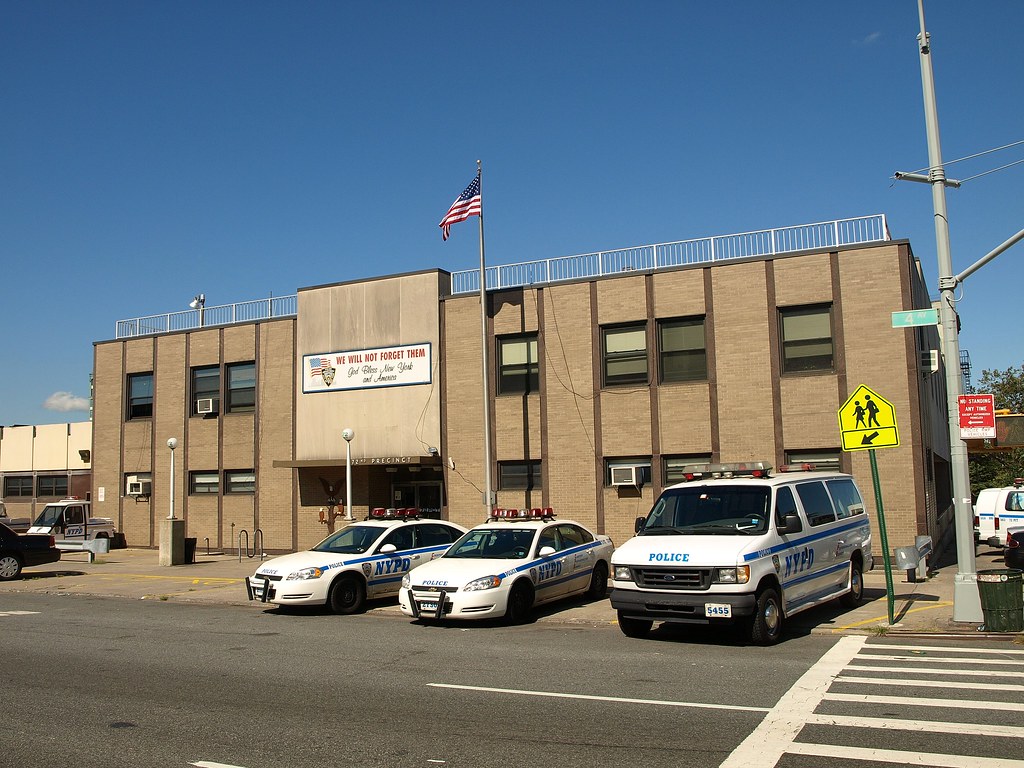 P072 NYPD Police Station Precinct 72, Windsor Terrace, Bro… Flickr