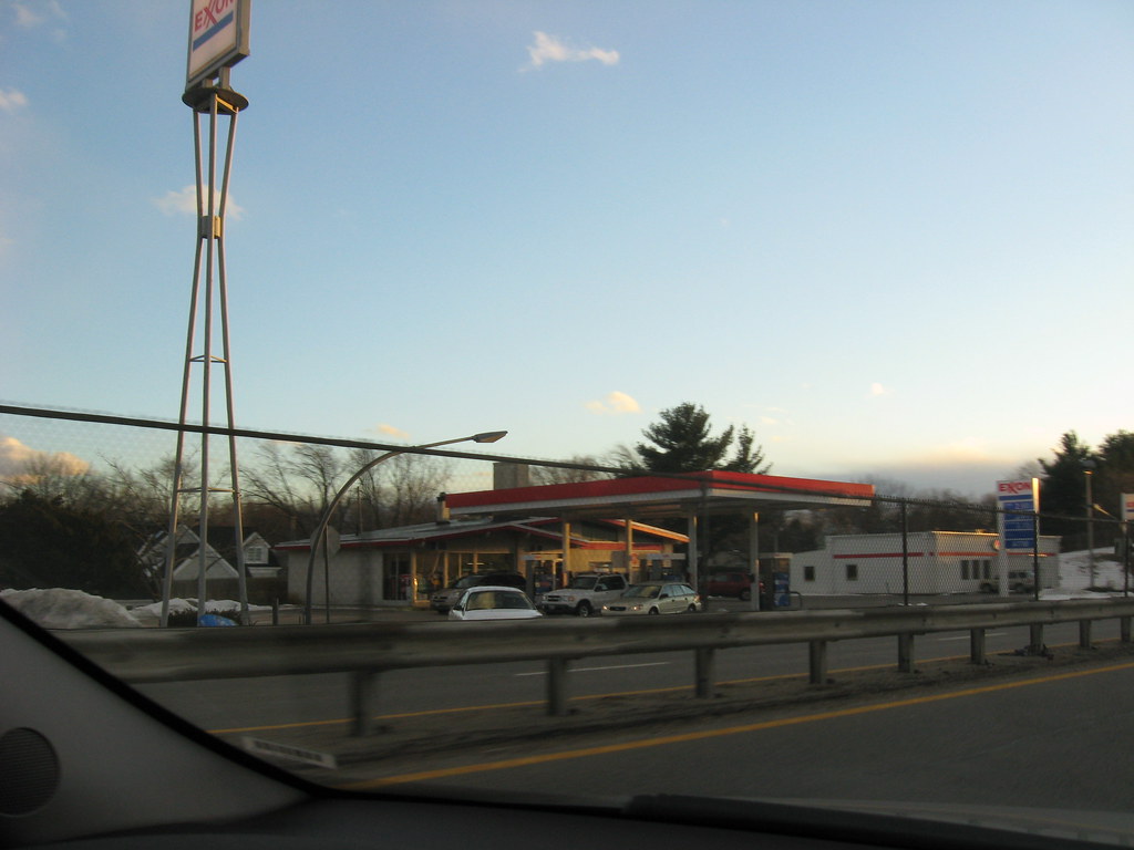 Shell Gas Station Portsmouth,NH Former Shell Gas Station l… Flickr