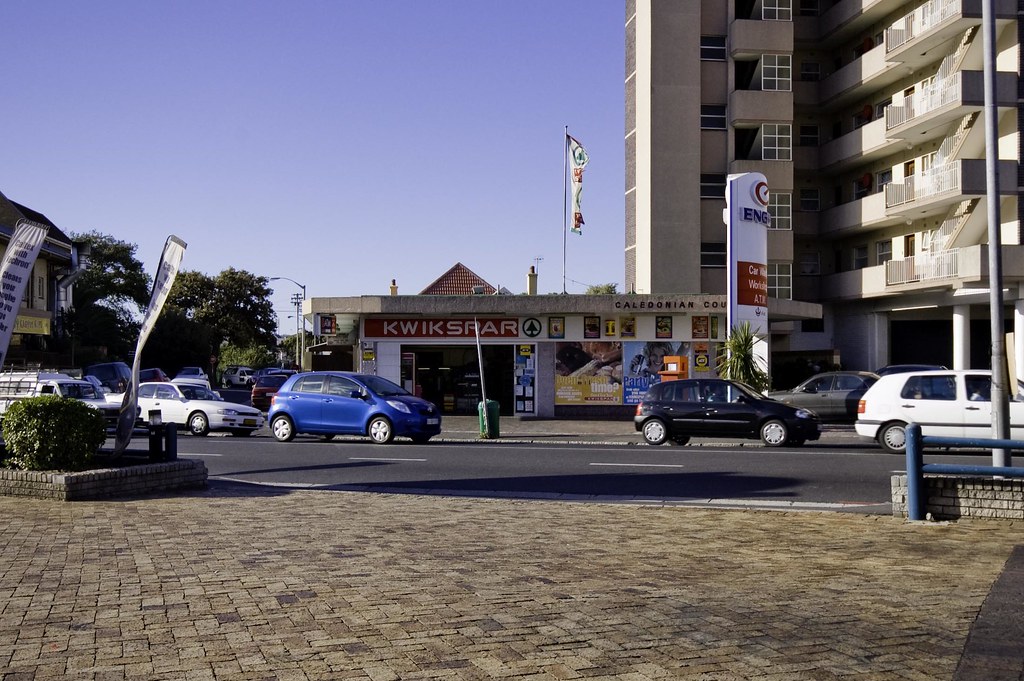 Caledonian Kwikspar, Mowbray, Cape Town. Durban Road. Freddy V Flickr
