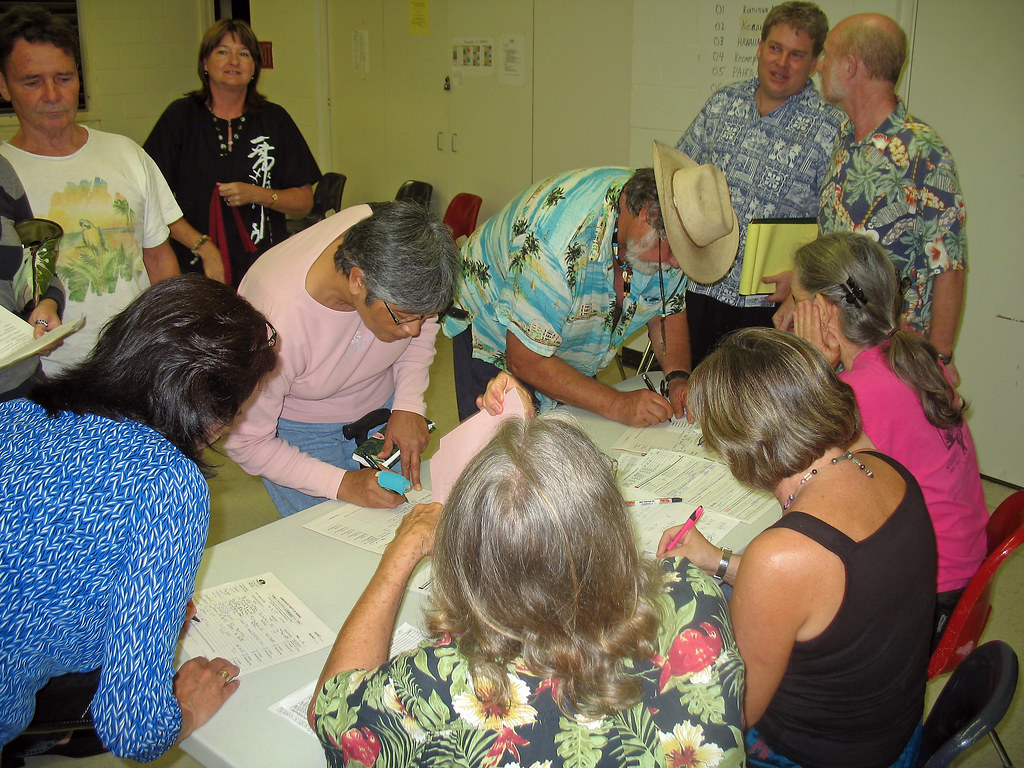 Hawaii Democratic Caucus, Pahoa Community Center Hunter Flickr