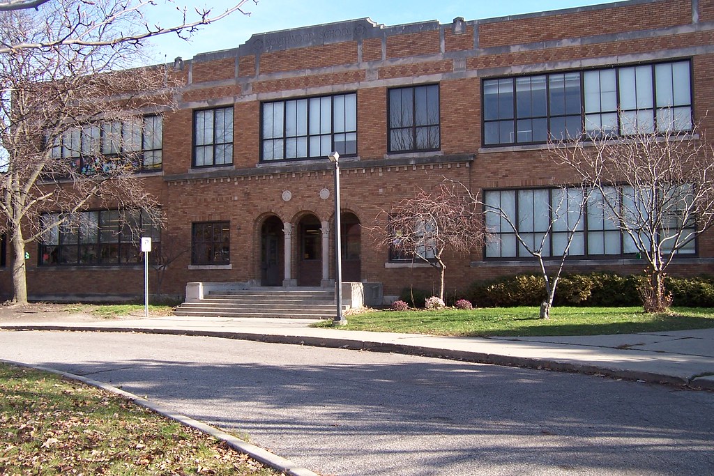 Circle Drive at Northwood Elementary Northwood Elementary Royal Oak