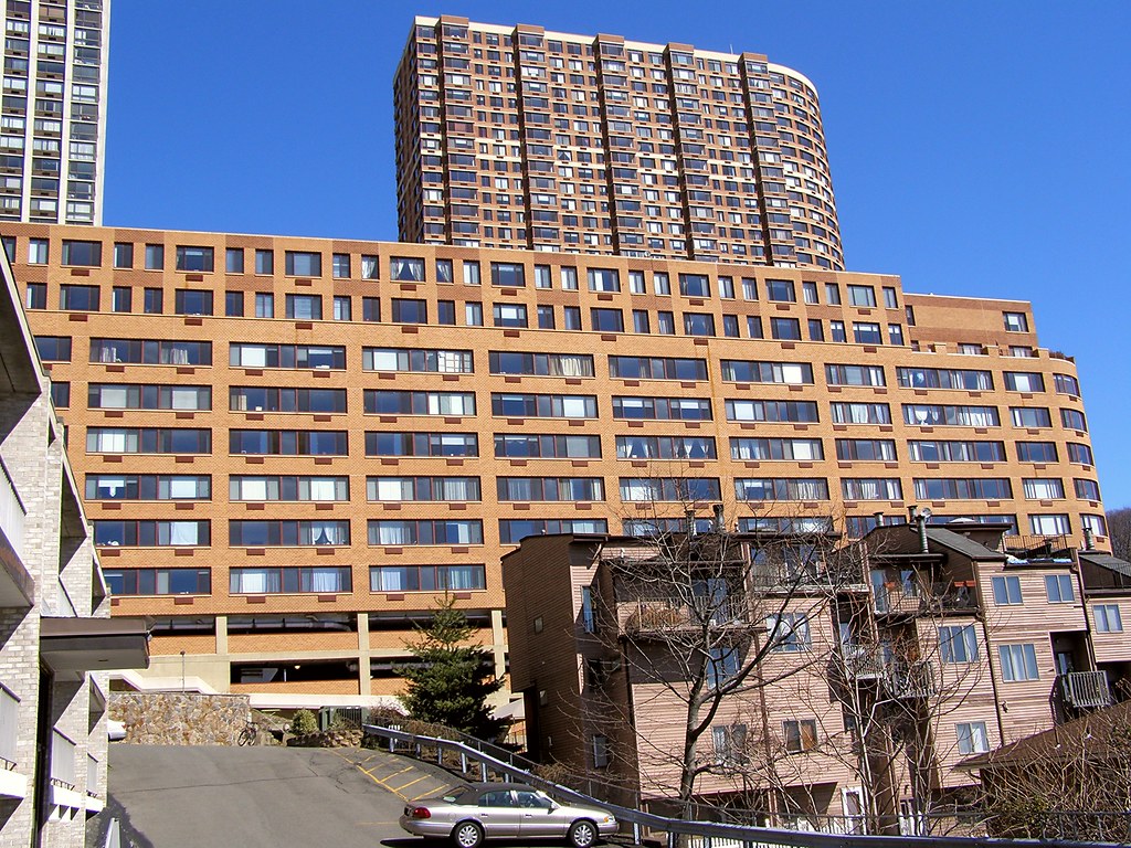 The Palisades Residences, Fort Lee NJ 100 Old Palisade Roa… Flickr