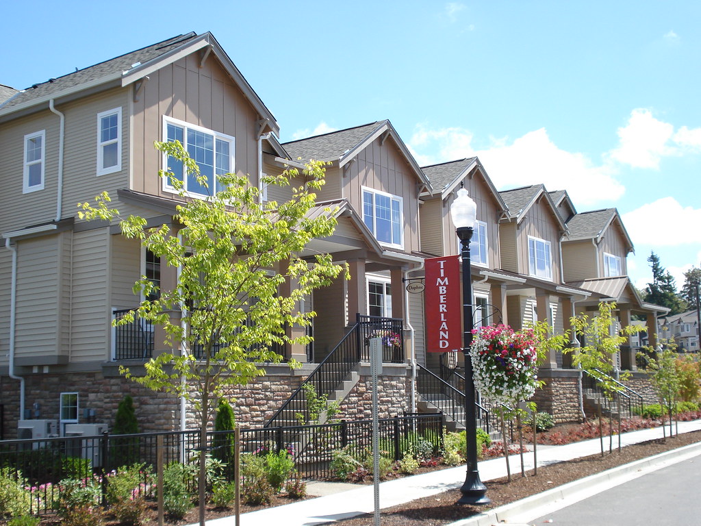 Timberland Falls Townhomes Polygon Northwest's Timberland … Flickr