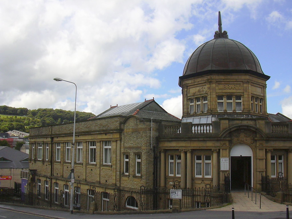Darwen Carnegie Library, Knott Street, Darwen BB3 3BU Flickr
