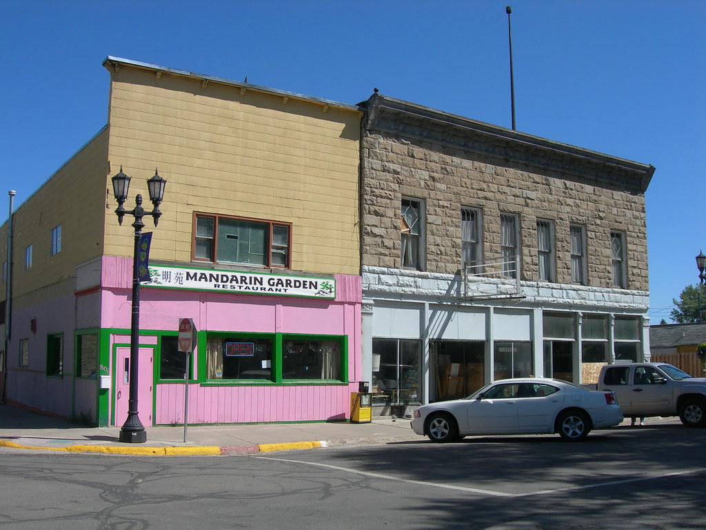 2nd JC Penney Store Kemmerer, Wyoming The rock building to… Flickr