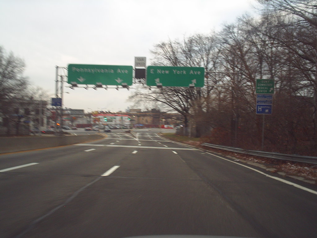 Jackie Robinson Parkway New York M3367S4504 Jackie Robi… Flickr