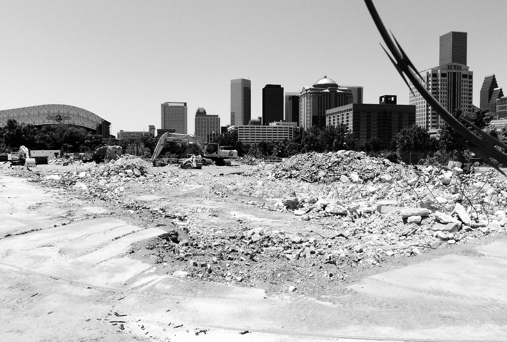 Flickriver Photoset 'Houston Lighting & Power' by Patrick