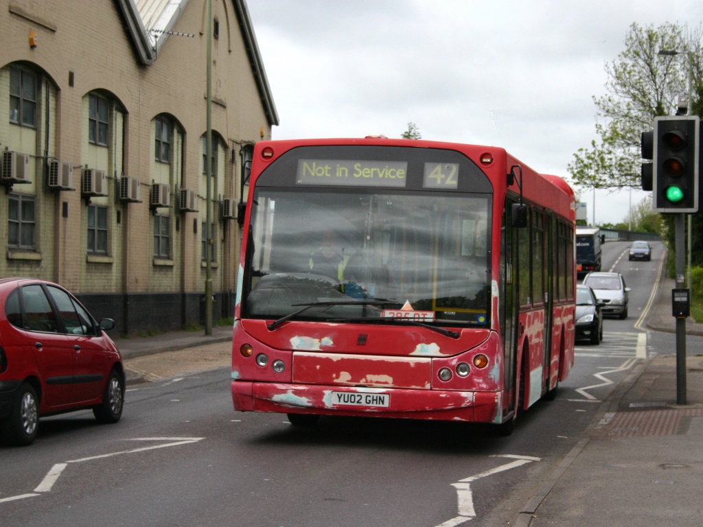 ELS7 YU02 GHN Road, Eastleigh on route to Ha… Flickr