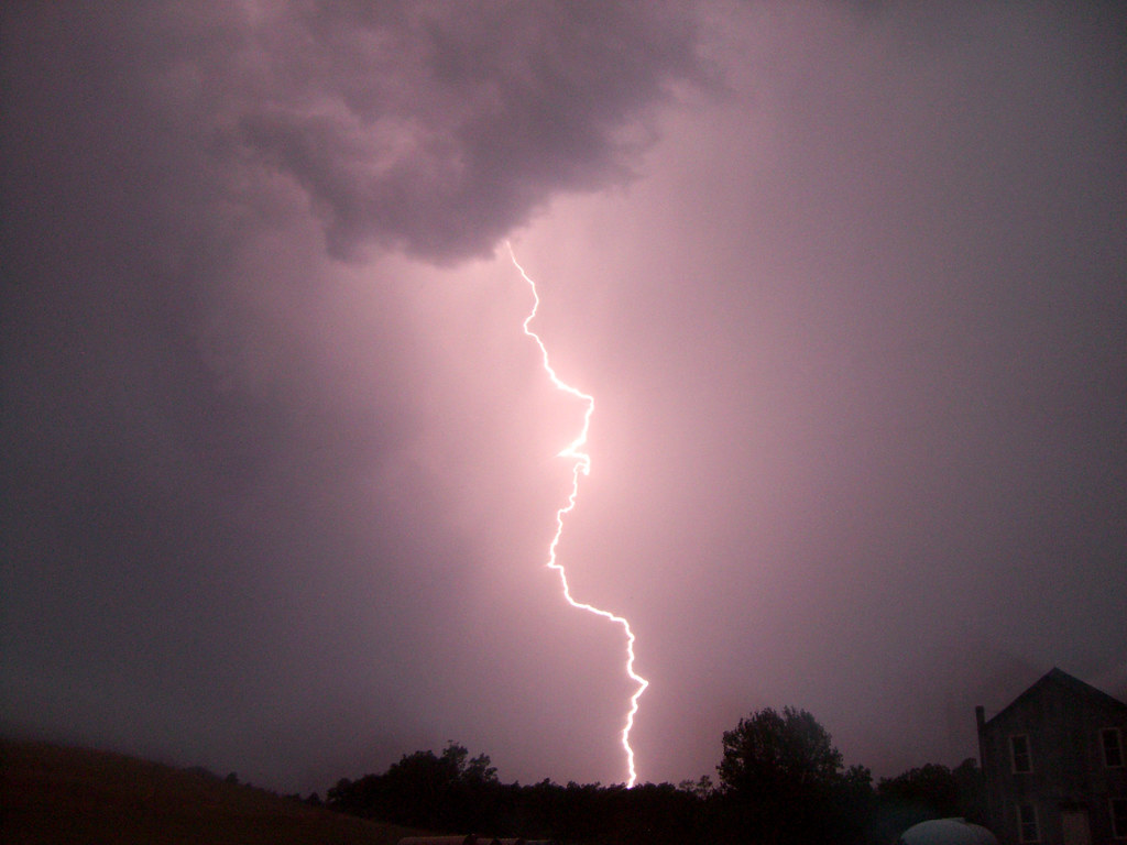 Midwest Lightning Taken near Sundance, Wyoming. Paul Mason Flickr