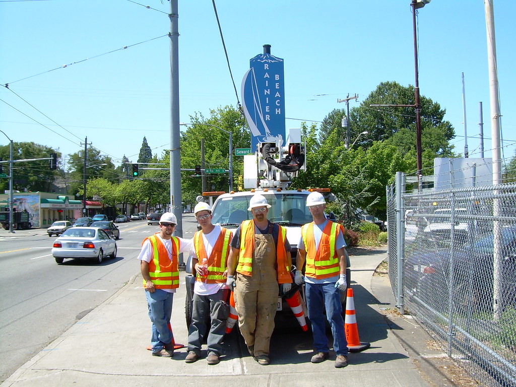 Rainier Beach Gateway Signs To Rainier Beach! New … Flickr