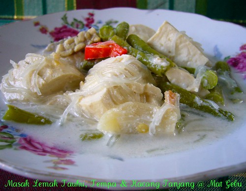 Masak Lemak, Tauhu, Tempe & Kacang Panjang mat_gebu Flickr