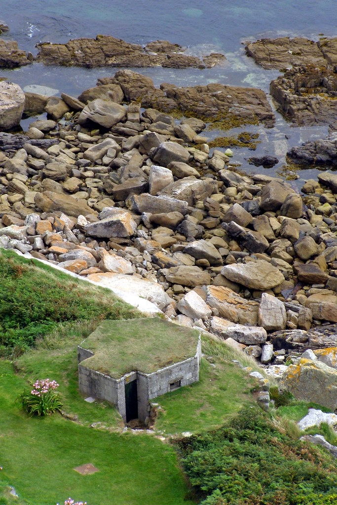 Pill box Pill box on the southeast side of St Michael's M… Flickr