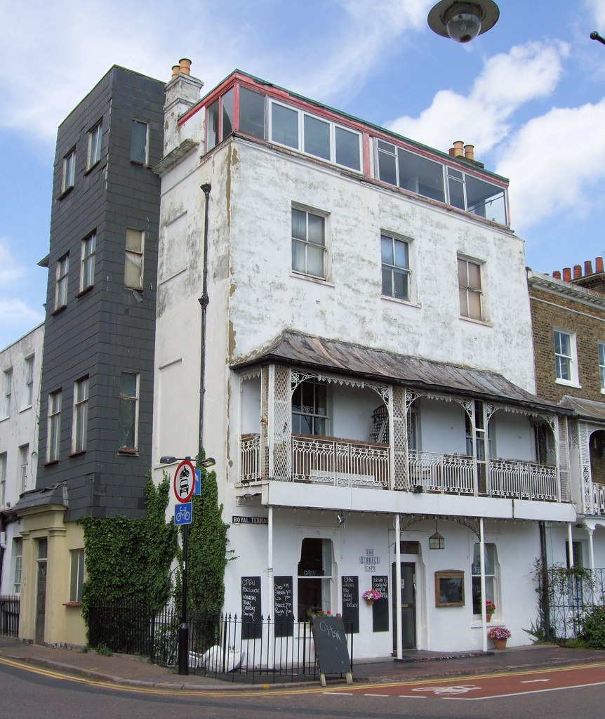The Terrace Cafe, Royal Terrace, SouthendOnSea. Jim Linwood Flickr