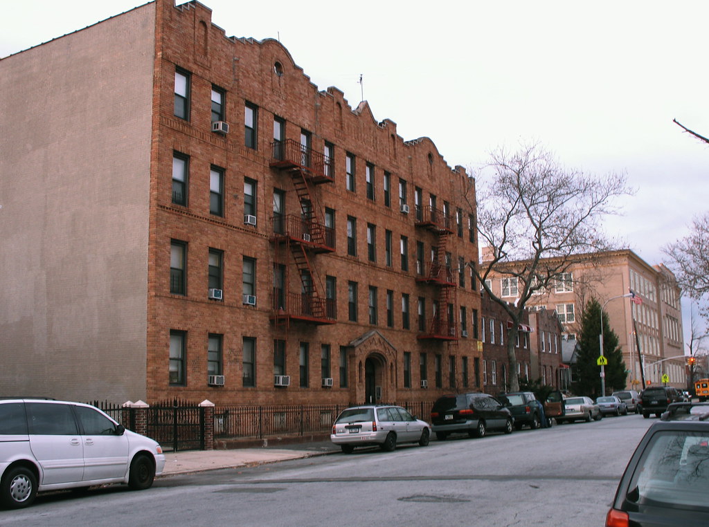 92 East 53rd Street, Brooklyn, NY Block of East 53rd Stree… Flickr