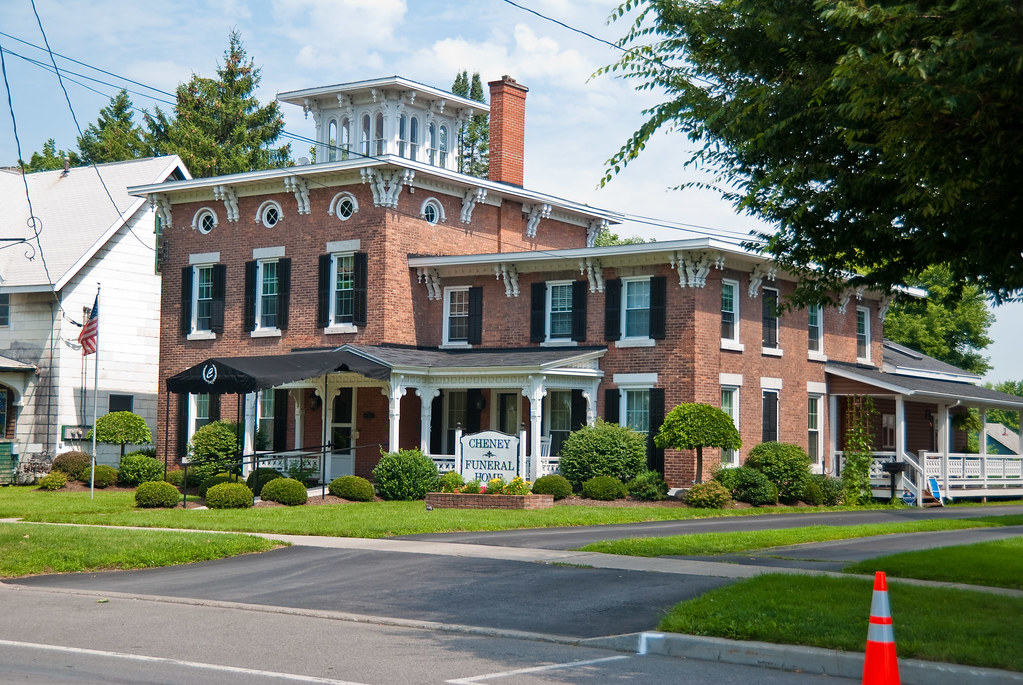 Phelps, NY Old building with "widow's walk", now Cheney Fu… Flickr
