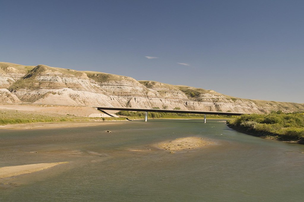 Red Deer River, East Coulee, Alberta eyeye Flickr