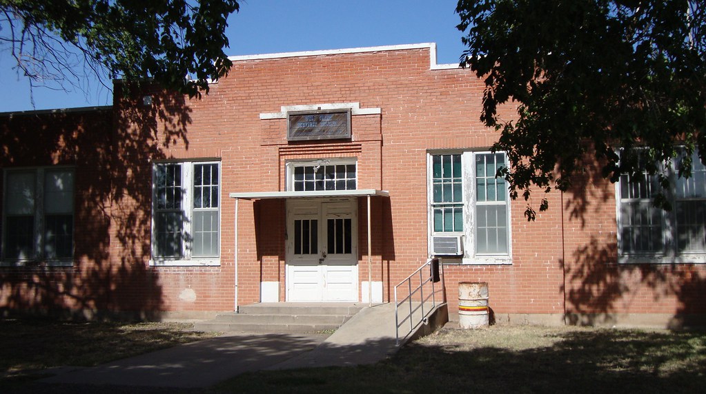 Old School Texas) Located to the south… Flickr