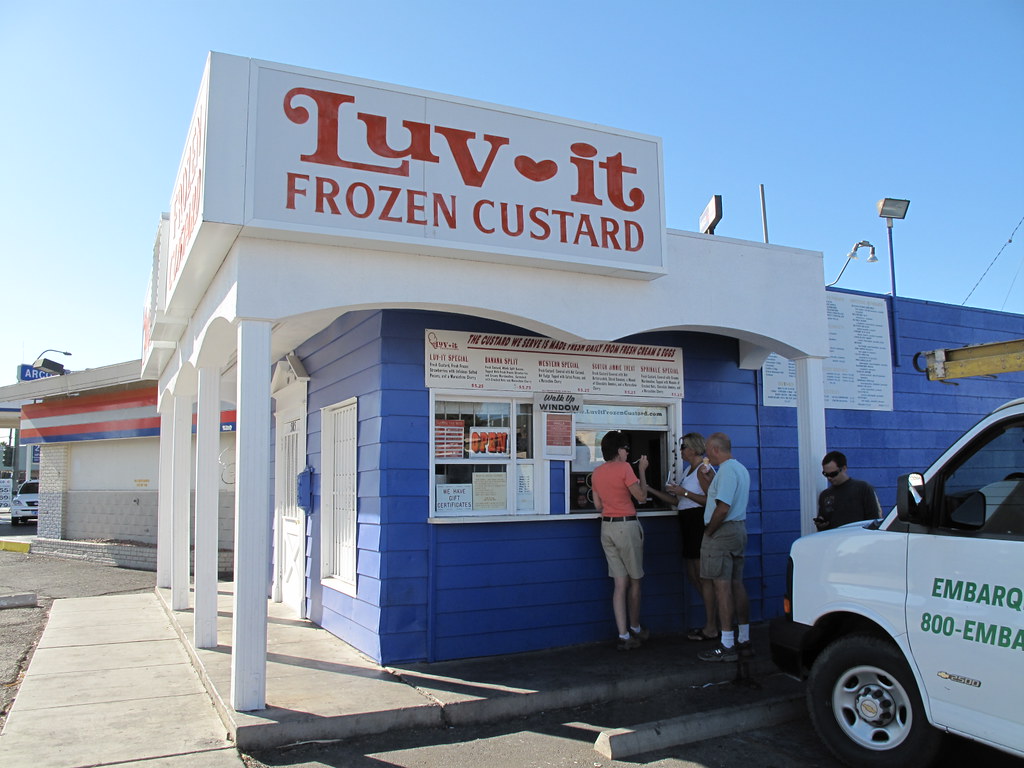 Luv It Frozen Custard in Las Vegas On Oakey, just off Las … Flickr
