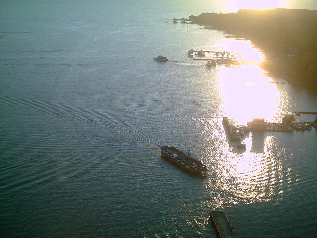 Kelleys Island seaway.marina Flickr