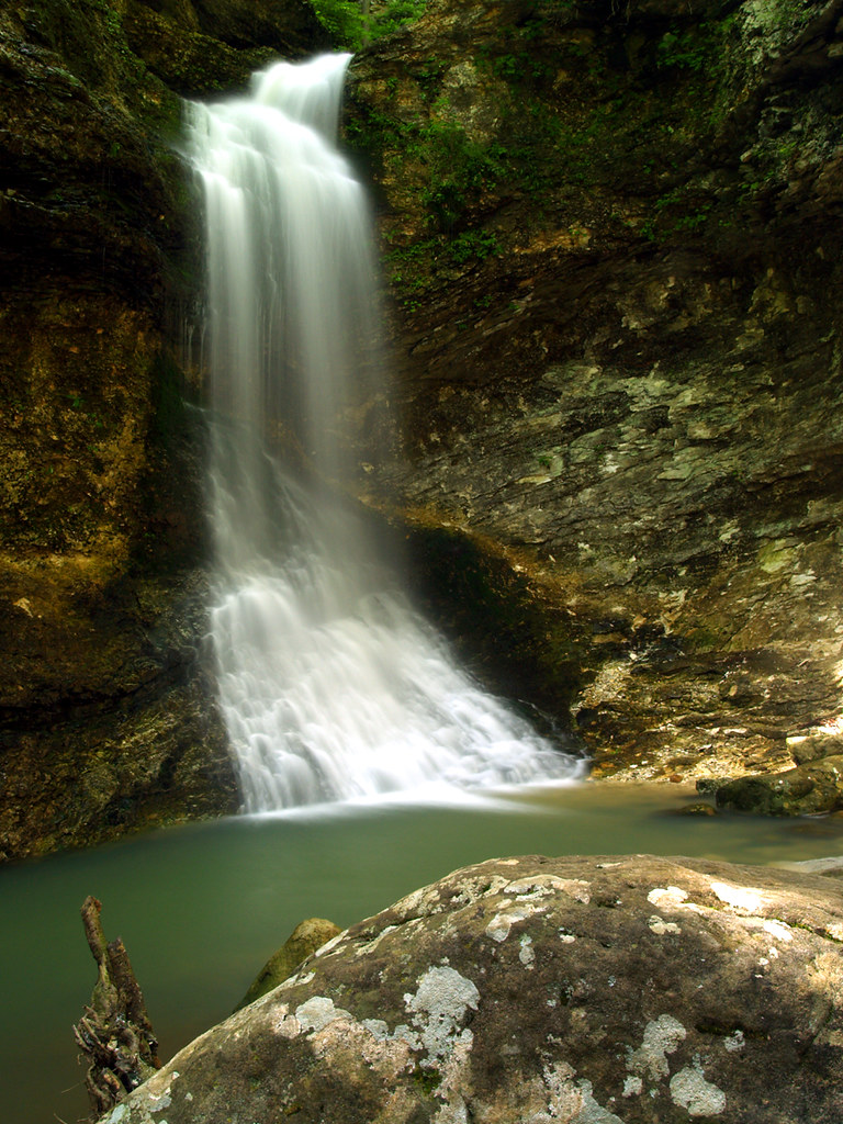Eden Falls Eden Falls, along the trail through Lost Valley… Flickr
