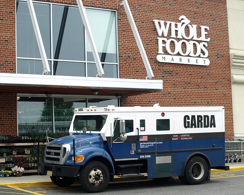 Whole Foods Market, Edgewater, New Jersey Garda Cash