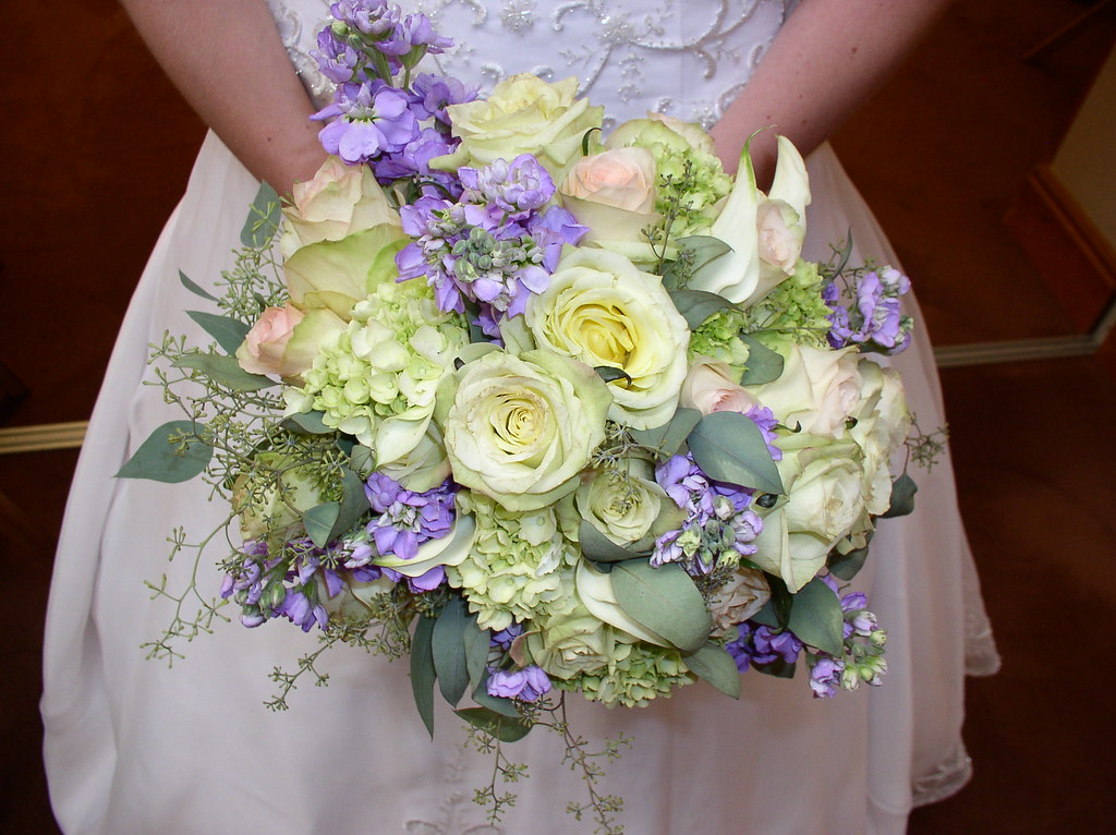 Green and Lavender Bouquet I had only done the consultatio… Flickr