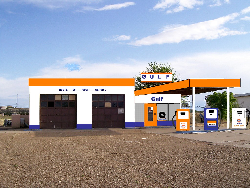 Old Gulf station, 1960s M Potter Flickr