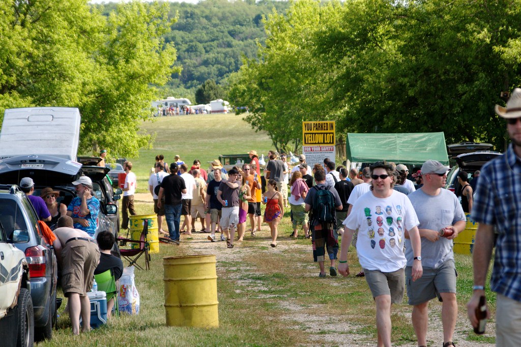 Alpine Valley Parking Lot Yellow Lot, Alpine Valley Music … Flickr