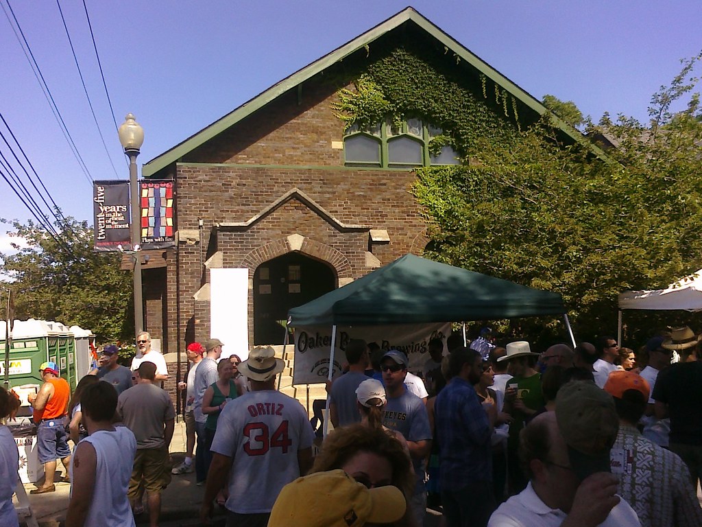 2009.06.27 Phoenix Theatre's 'Brew Ha Ha' At the Phoenix… Flickr