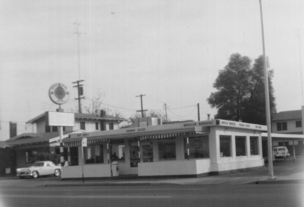 Orange Julius 1962 Dan Goodsell Flickr