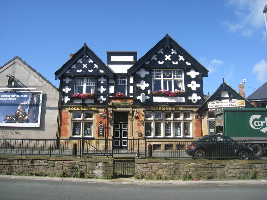 Parkside Hotel Parkside Hotel, Bury Old Road, Prestwich. Tommy of