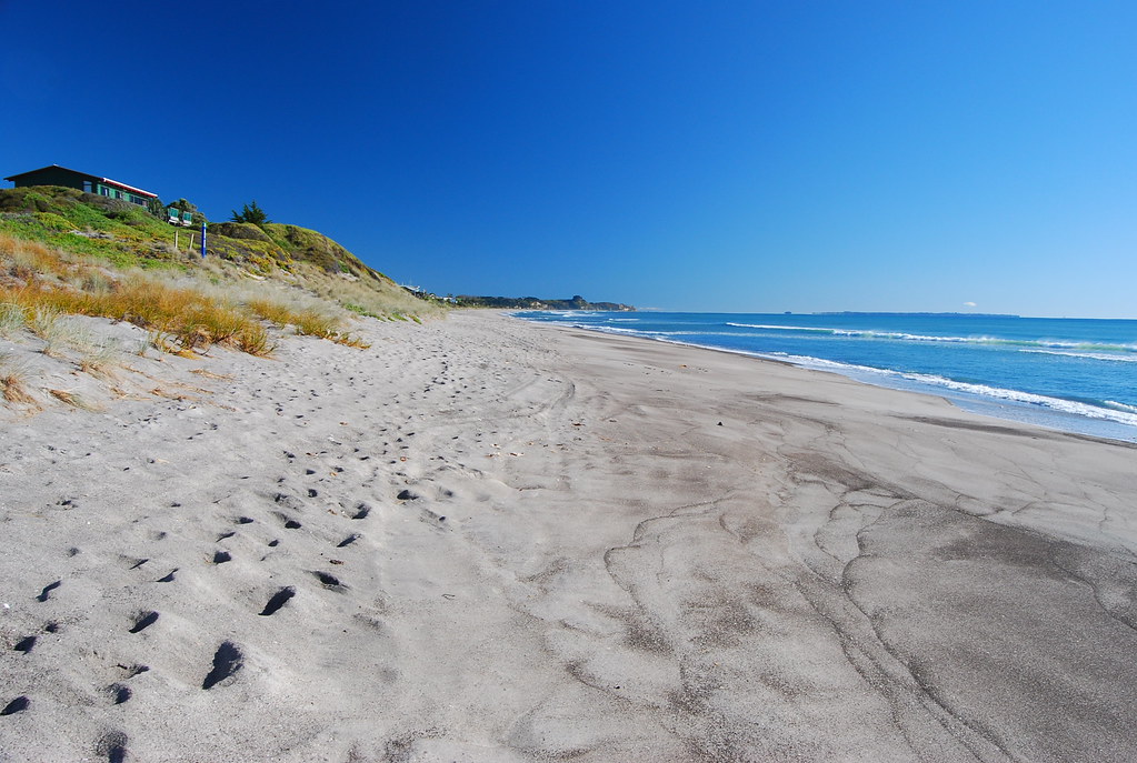 Papamoa Beach Papamoa Beach in the Bay of Plenty, New Zeal