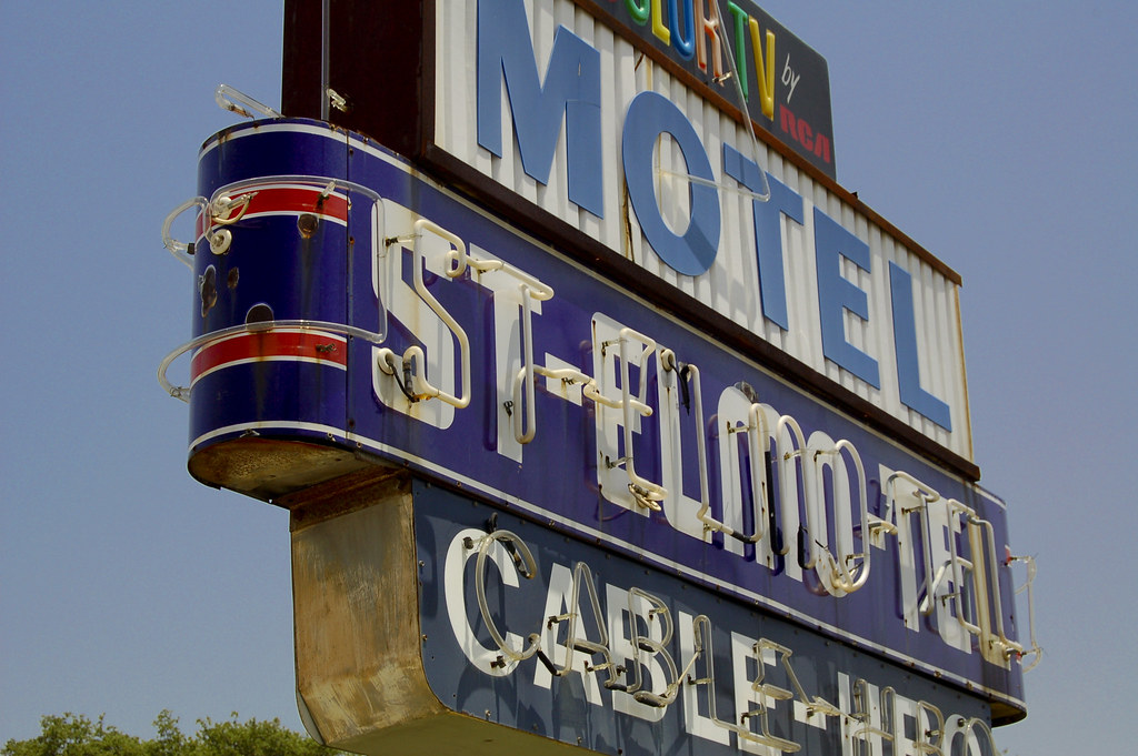 StElmoTel 4 Before 135 was built, South Congress Avenue… Flickr