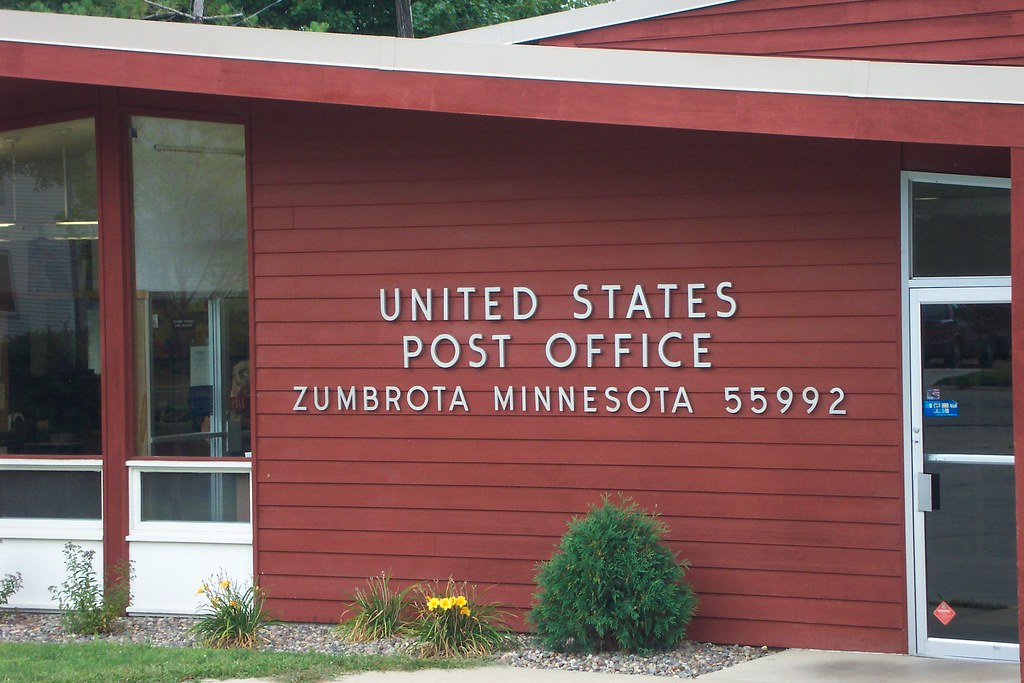 100_2944 Post office at Zumbrota MN Bill Slone Flickr