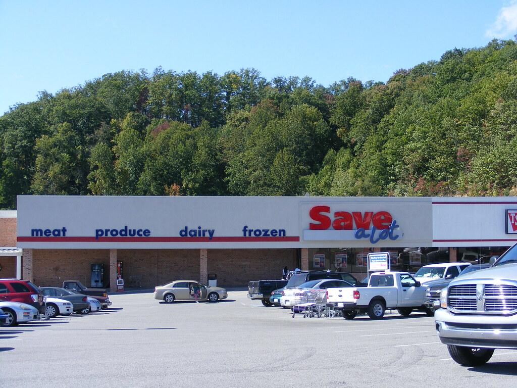 Save A Lot Wise, Virginia. A former Food Lion located in W… Flickr