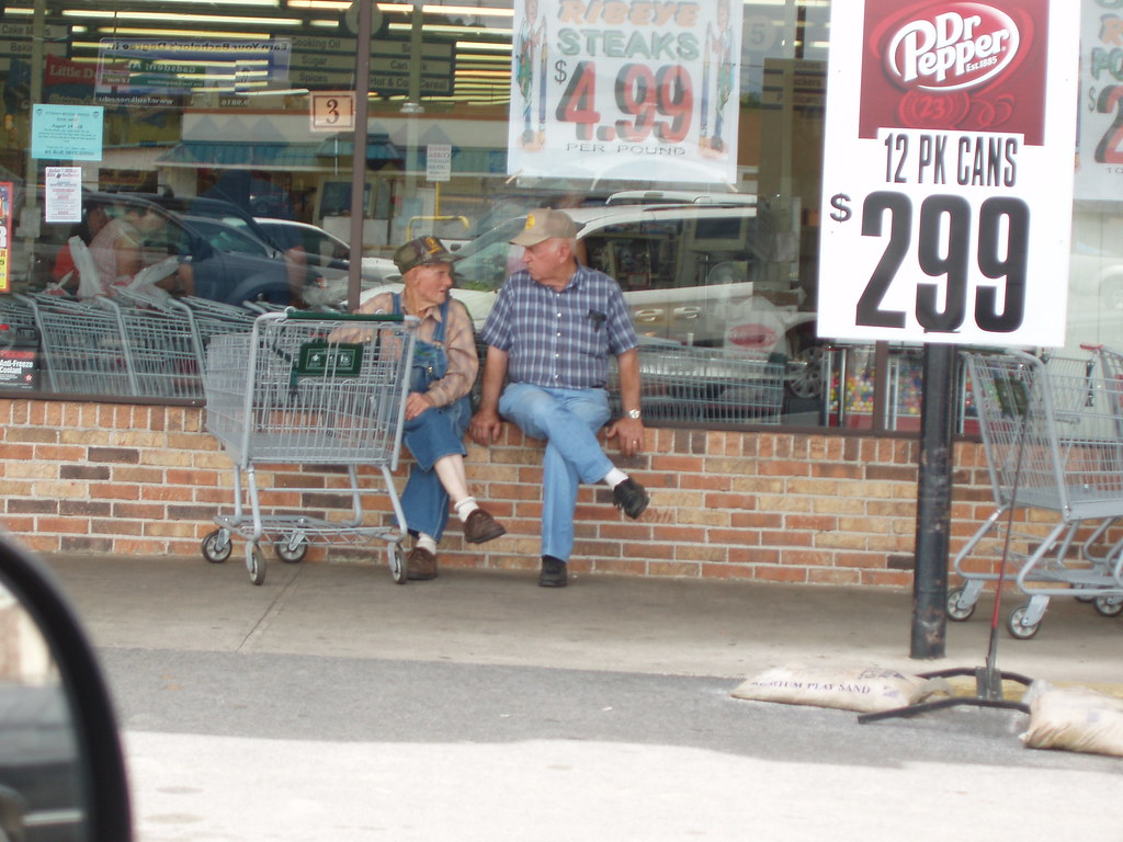 001 In front of Johnson's in Attalla, Alabama. overthere2008 Flickr